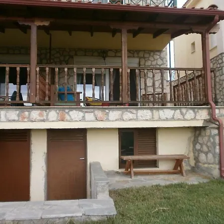Modern 3-bed 3-storey Stone-built Maisonette 600 From Aigeopelagitika Beach
