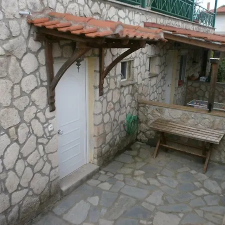 Modern 3-bed 3-storey Stone-built Maisonette 600 From Aigeopelagitika Beach Possidi