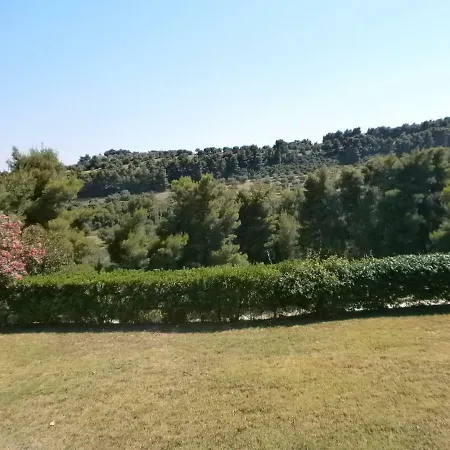 Modern 3-bed 3-storey Stone-built Maisonette 600 From Aigeopelagitika Beach Vakantiehuis Possidi