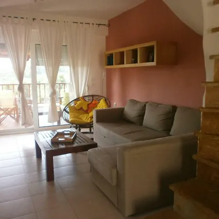 Vakantiehuis Modern 3-bed 3-storey Stone-built Maisonette 600 From Aigeopelagitika Beach Possidi